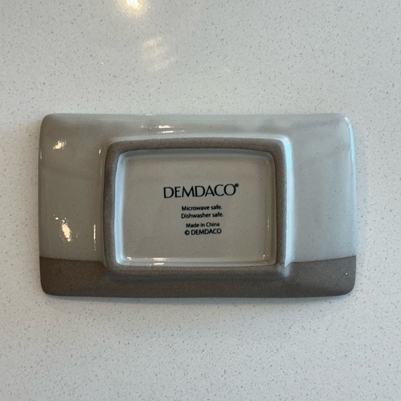 At Home Among the Trees
Spoon Rest or Hand-soap dish. - Picture 5 of 7